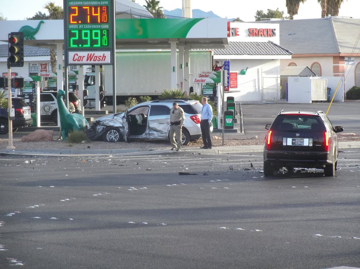 Per Metro, an off-duty officer and another driver were hospitalized after this crash, both with injuries that are not life-threatening