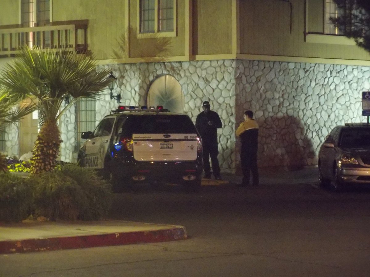 Las Vegas police are investigating a homicide at an apartment complex on Boulder Highway near Flamingo man entered an apartment here and tried to rob another man. They fired at each other and both were shot. One man is dead, the other is in in critical condition