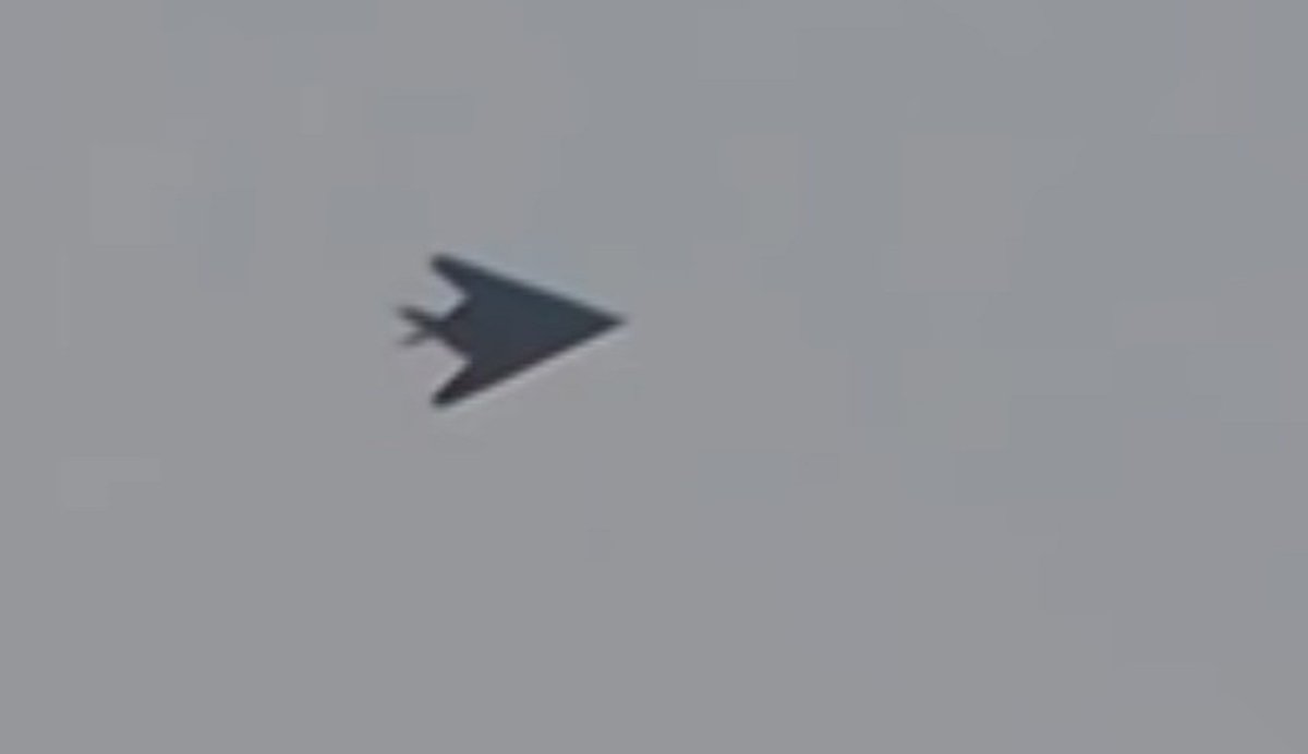 Two F117 stealth fighters have been spotted flying out of USAF's Tonopah Test Range airfield in Nevada.