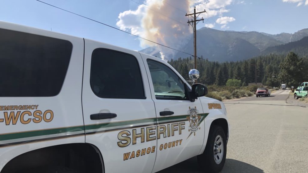 2 died in crash of glider into mountain near Reno    