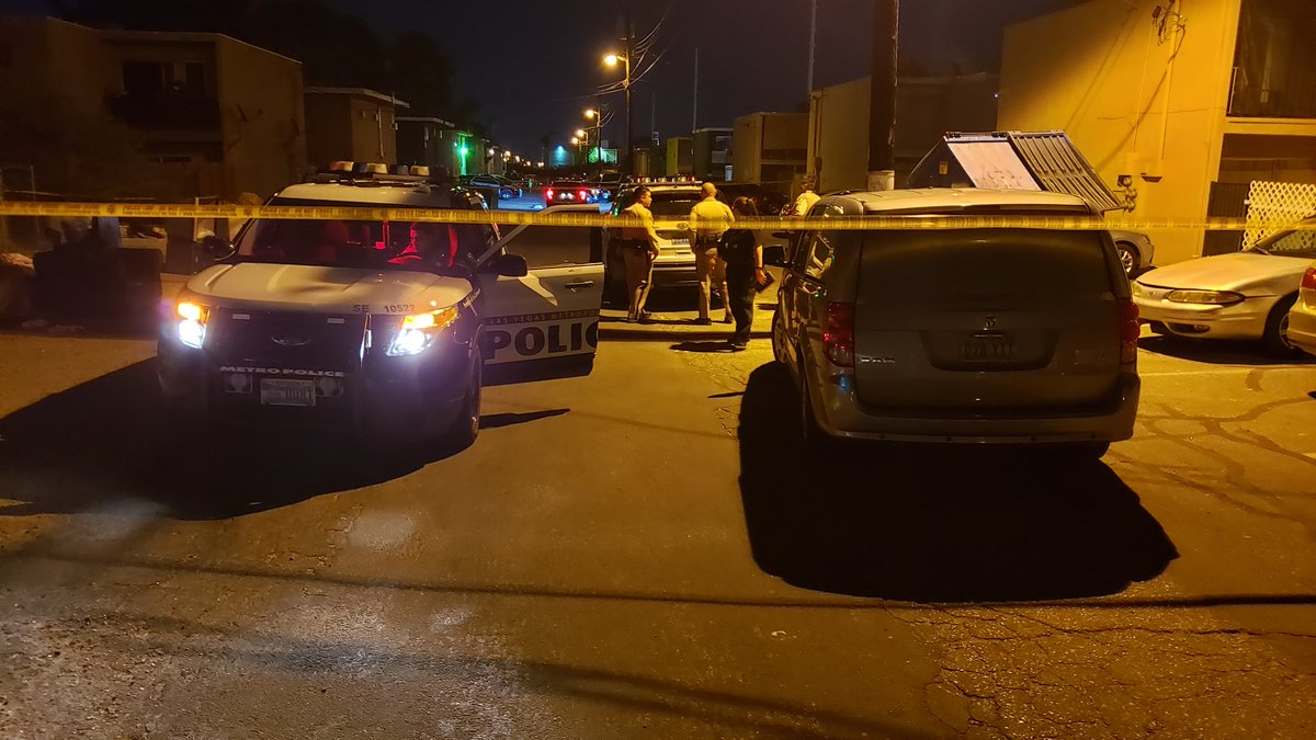Shooting investigation in the 1300 block of East Desert Inn. Large Metro presence but relatively calm scene.