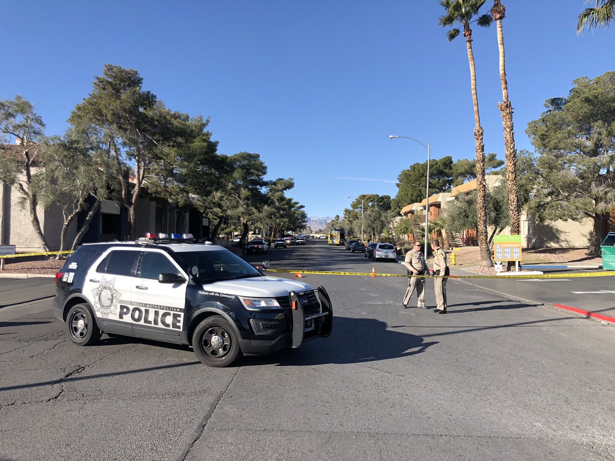 METRO update on OIS, captain tells us suspect was a resident at the apartment complex, they tell the suspect was in the office at complex and shot maintenance worker. When officers arrived they opened fire shooting suspect 