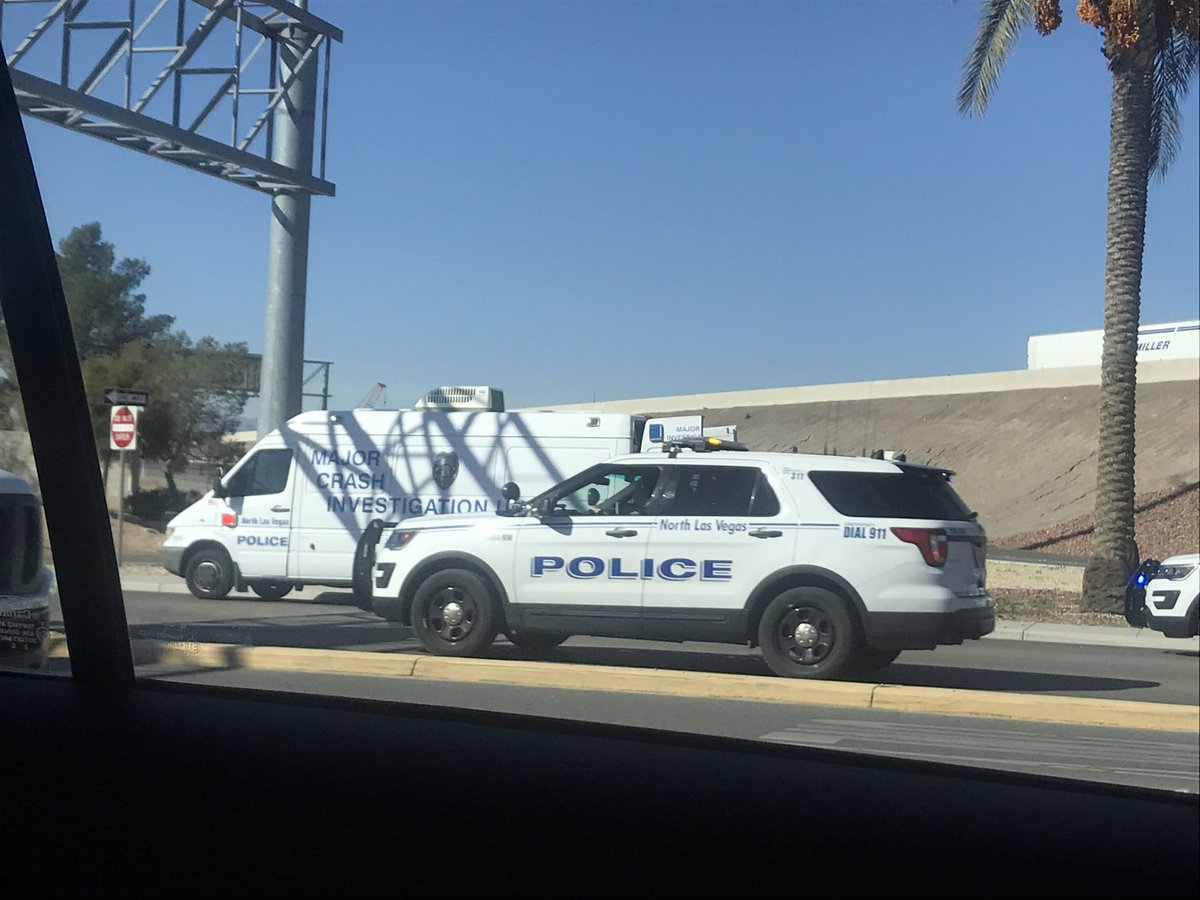 Just drove by the intersection of Lamb and I-15 where police are investigating an officer involved shooting. Not confirmed that this is the scene, but it's definitely a part of traffic closures in the area. Several off ramps closed as well as the south side of Lamb