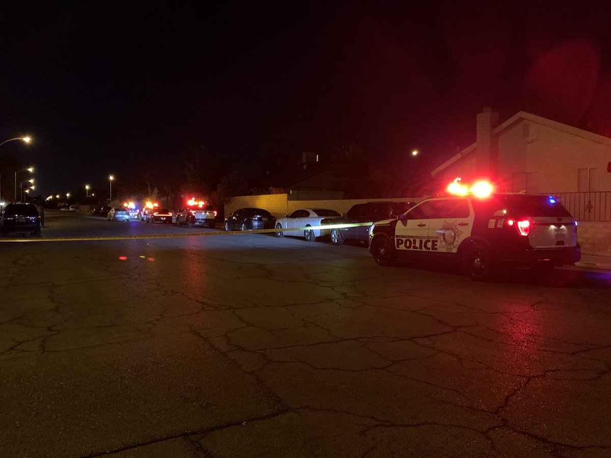 @LVMPD is investigating a homicide near Twain & Rainbow. Metro Police say they responded to a report of a shooting at a house in this neighborhood just after 9:00 p.m. One person was shot and  pronounced dead at the hospital.