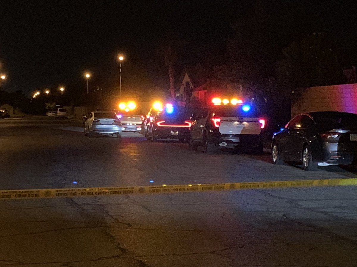 @LVMPD is investigating a homicide near Twain & Rainbow. Metro Police say they responded to a report of a shooting at a house in this neighborhood just after 9:00 p.m. One person was shot and  pronounced dead at the hospital.