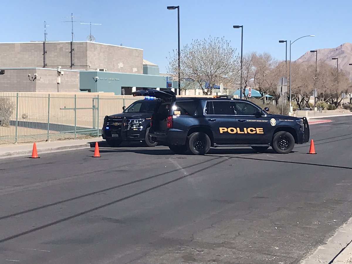 Police responding to a barricade situation near Harris and Eastern. LVMPD says there's an armed barricade and a report of an illegal shooting. No word on injuries